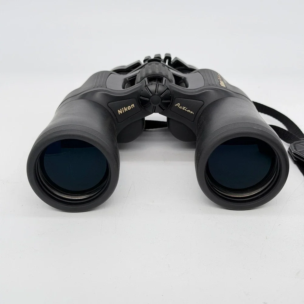 Nikon Action 10x50 6.5 Binoculars with Case and Strap Black Good Condition